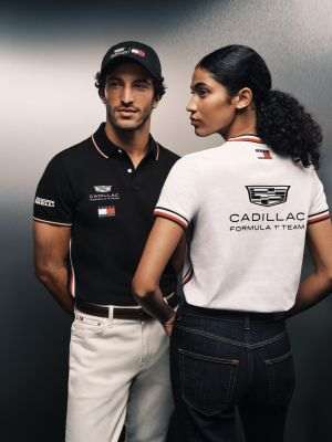 Tommy Hilfiger şi Cadillac Formula 1 Team lansează o colecţie pentru fani